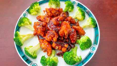 Famous General Tso Vegetarian Chicken