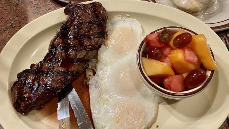 New York Steak Eggs Platter