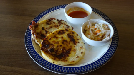 2 Cheese/Pork Pupusas (Revueltas)