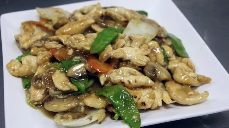 405. Moo Goo Gai Pan