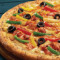 Cremige Tomaten-Pasta-Pizza-Gemüse