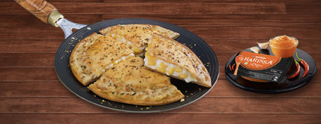 Paratha-Pizza-Kombinationen: Mais-Harissa