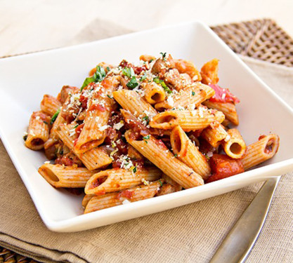 Chicken Pasta In Red Sause