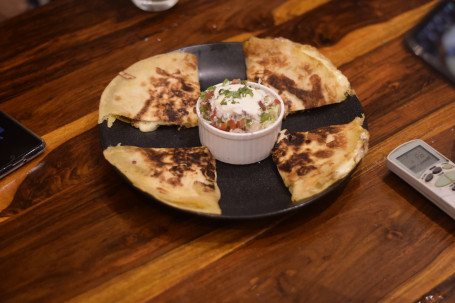 Quesadillas De Barbacoa