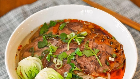 C2 Stewed Beef Consommé Noodle C2 Lán Zhōu Niú Ròu Miàn