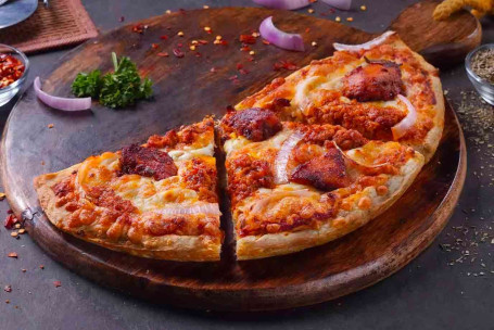 Chicken Kheema, Tikka Tandoori Cheese Semizza [Halbe Pizza]