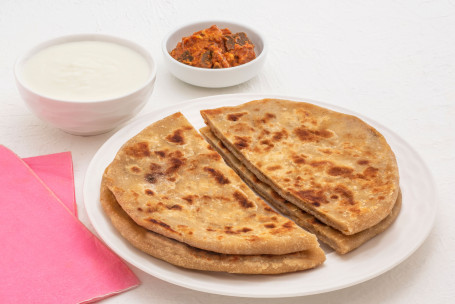 Aloo Paratha Mit Quark Und Gurke