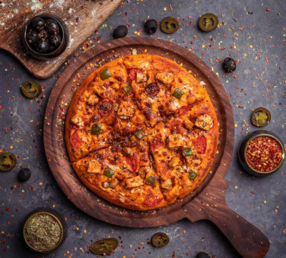 Cheese Blast Paneer Pizza