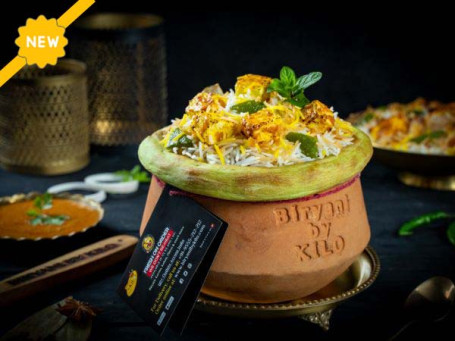 Paneer Tikka Biryani [1/2Kg] Für 1–2 Personen