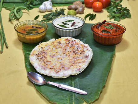 Paneer Onion Tomato Uttapam