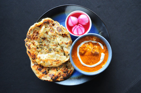 Chur Chur Naan/Kulcha With Butter Chicken