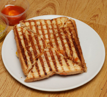 Chatakedaar Paneer Sandwich