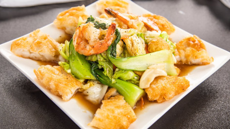 Crispy Chow Fun Seafood