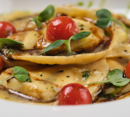 Ricotta Goat Cheese Ravioli With Brown Butter Sage Sauce