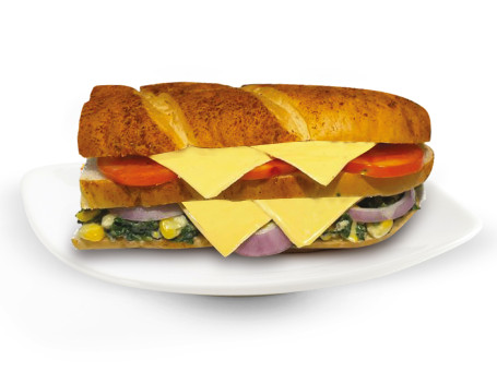 Doppeldecker-Spinat-Mais-Käse-Sandwich