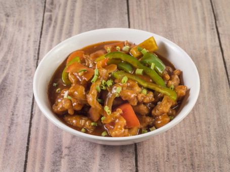 Red Green Pepper Chicken With Gravy