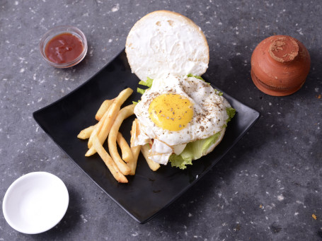 Mashed Chicken Burger With Poached Egg