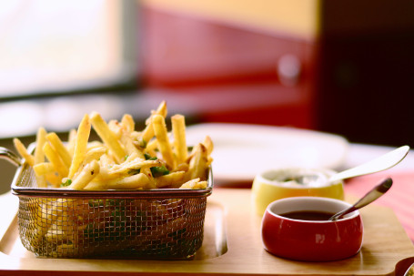 Veg Chilli Green Fries (160 Gms)