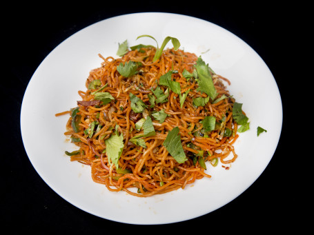 Veg Schzewan Chow Mein