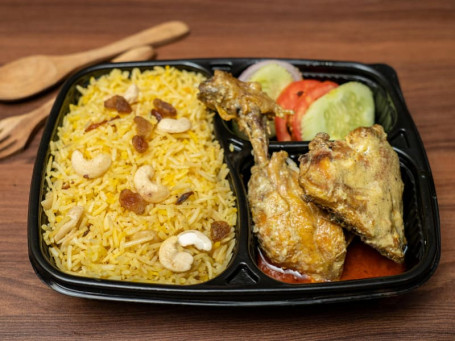 Basanti Pulao+Chicken Bhuna (2 Pcs)+Salad Tray