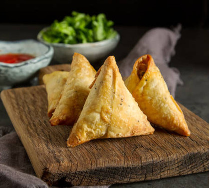 Samosa 4 Piece