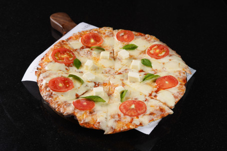 11 Hoppi Margherita Pizza (Hand Tossed)