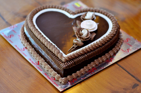 Chocolate Cake (2 Pound)