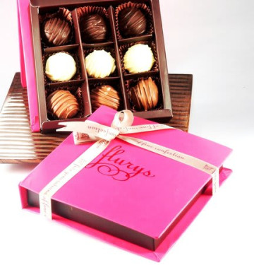 9 Pcs Assorted Chocolate Box