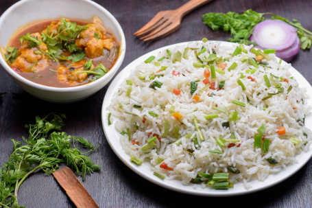 Manchurian Chicken Combo Rice/Noodles