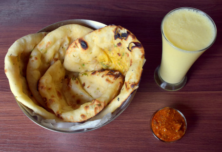 Aloo Paratha 2Pcs With Mango Lassi