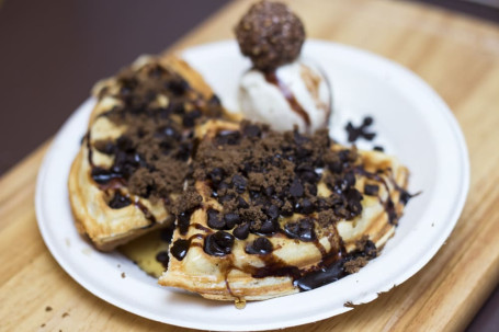 Choco Hazelnut Waffle