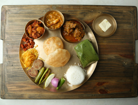 Raj Bhog Betki Macher Thali