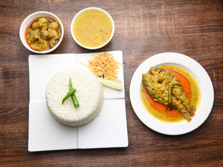 Rice Dal Sabji Bhaja Bata Mach Jhol (120 Gms) Combo