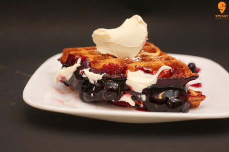 Strawberry Wafflewich