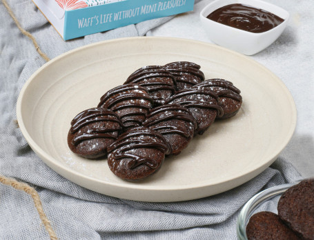 67 % Weniger Zucker Chocolate Overload Dark Mini Pancakes (8 Stück)