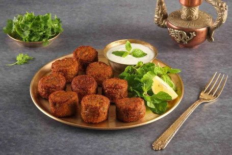 Murgh Kefta (Hühnerfleischbällchen-Kebab) (9 Stück)