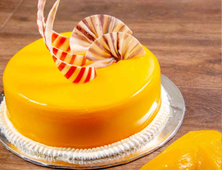 Eggless Mango Delite Cake (1 Lb)