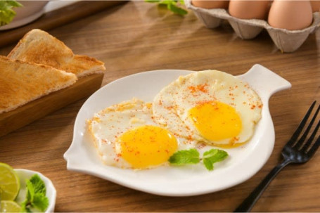 Fried Egg Breakfast (3 Eggs)