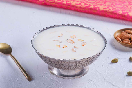 Sitaphal Basundi (Puddingapfel-Basundi) (500 G)