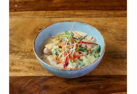 Butter Garlic Prawns In Cashew Tartare Sauce