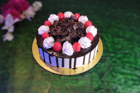 Black Forest Cake [450 Grams]