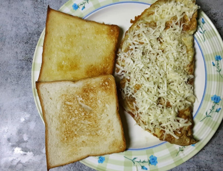 Cheese Omelette With 2 Pcs Toast