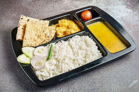 Sahi Paneer Thali