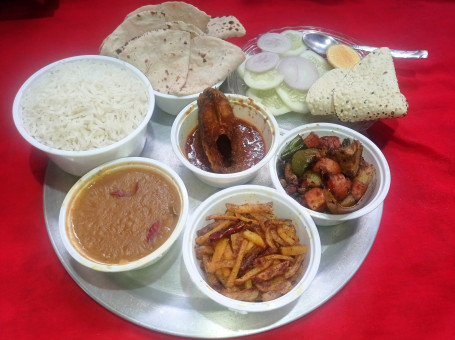 Rouhi Fish Thali