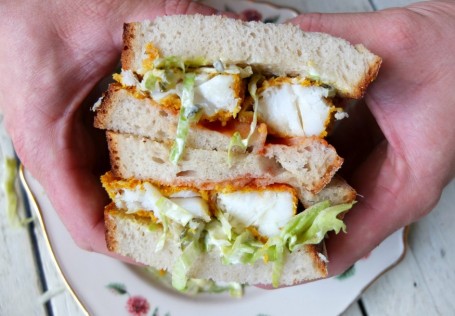 Fischstäbchen-Sandwich