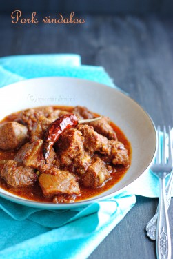 Curry-Schweinefleisch