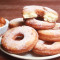 Warme Mini-Zimt-Donuts