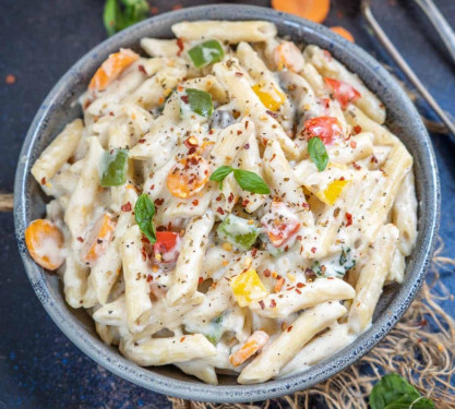 White Sauce Pasta [Egg]