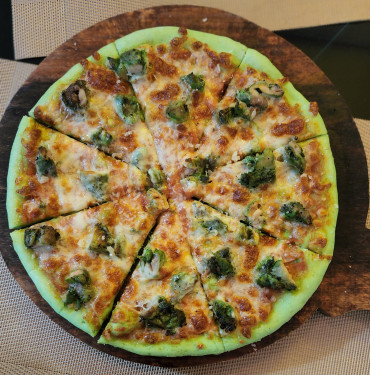 Gondhoraj Chicken Pizza