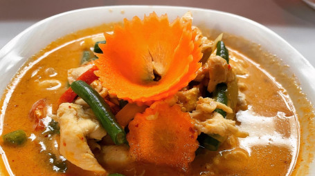 C6 Panang Curry